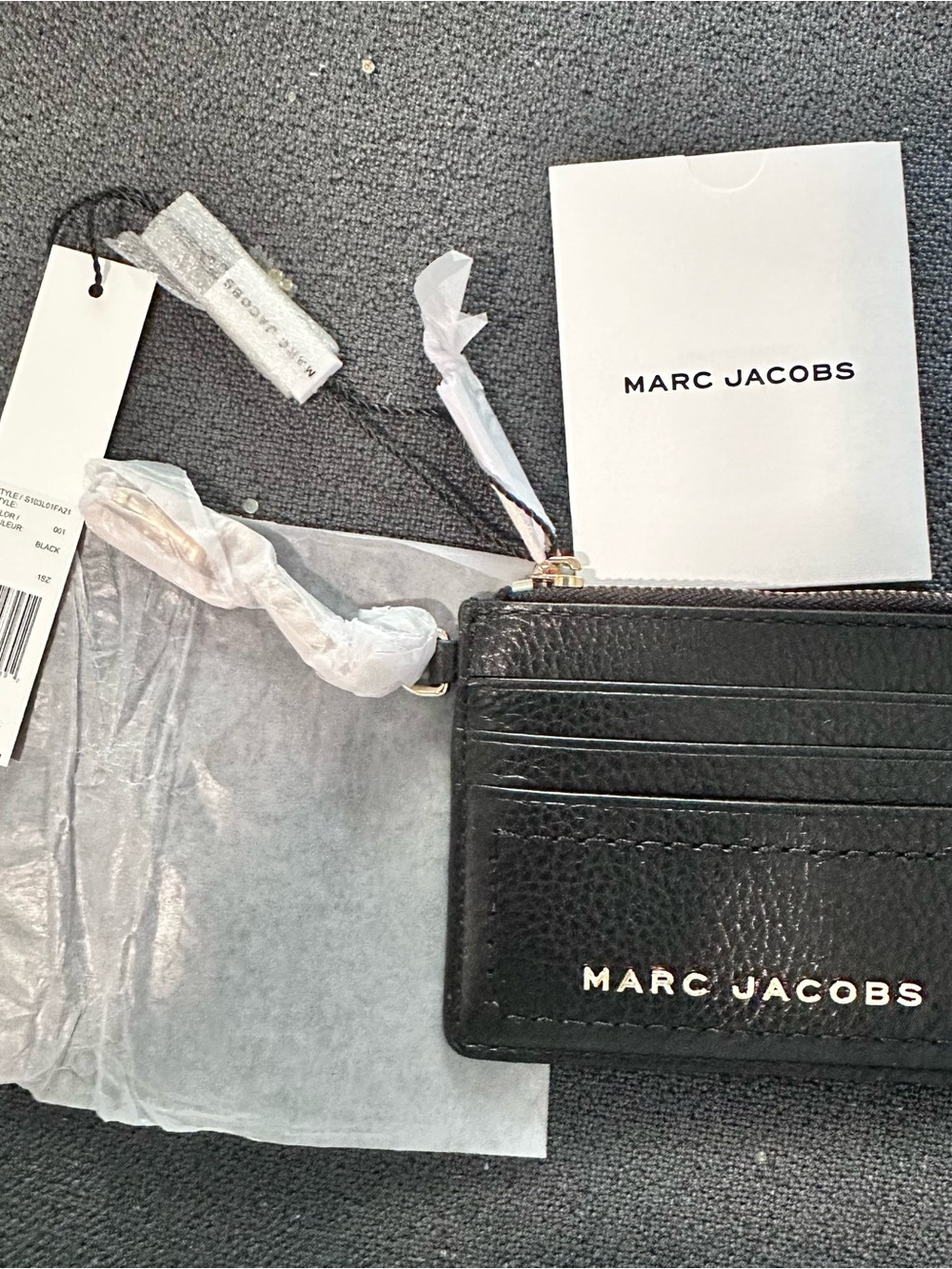 MARC JACOBS Black Leather Card Case with Zip